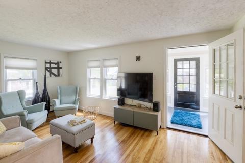 46 Anderson Ave, Worcester, MA 01604 photo 7
