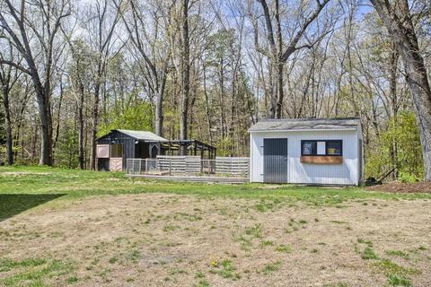 30 Loomis Ct, Chicopee, MA 01020 photo 38
