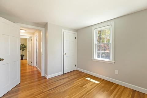 26 Harvard St, Reading, MA 01867 photo 12
