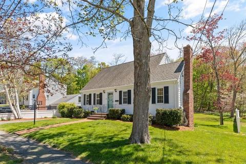 26 Harvard St, Reading, MA 01867 photo 2