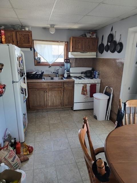 192 Baylies St, Fall River, MA 02720 photo 15