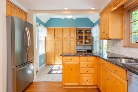 17 Wentworth Rd, Reading, MA 01867 photo 12
