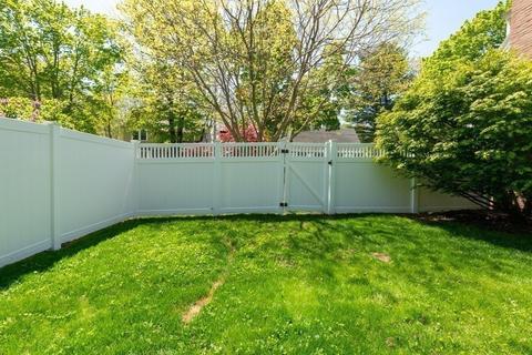 17 Wentworth Rd, Reading, MA 01867 photo 6