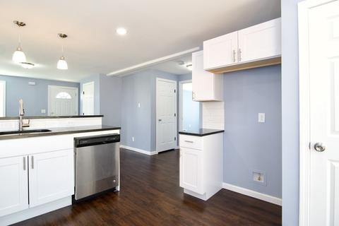 132 King St, Springfield, MA 01109 photo 14