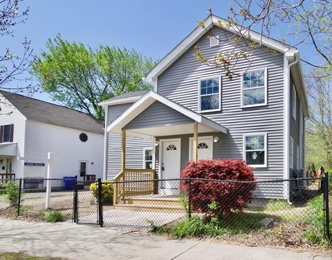 132 King St, Springfield, MA 01109 photo 1