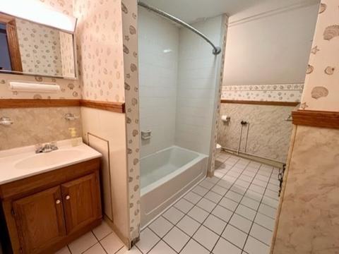 250 Barnes St, Fall River, MA 02723 photo 31