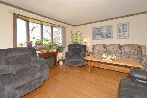 150 Spring St, Millis, MA 02054 photo 5