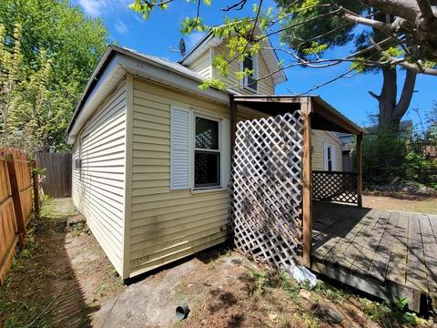 86 Lucerne, Springfield, MA 01109 photo 3