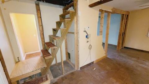 86 Lucerne, Springfield, MA 01109 photo 14