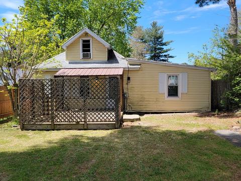 86 Lucerne, Springfield, MA 01109 photo 1