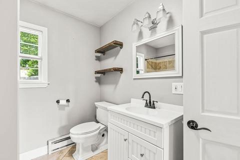 96 Emmett St, Fall River, MA 02721 photo 12