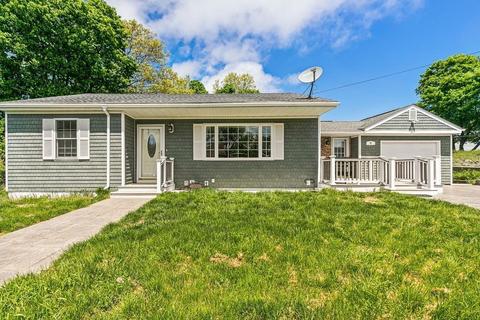96 Emmett St, Fall River, MA 02721 photo 2