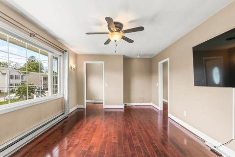 96 Emmett St, Fall River, MA 02721 photo 8