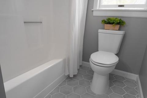 25 Valmor St, Worcester, MA 01604 photo 30