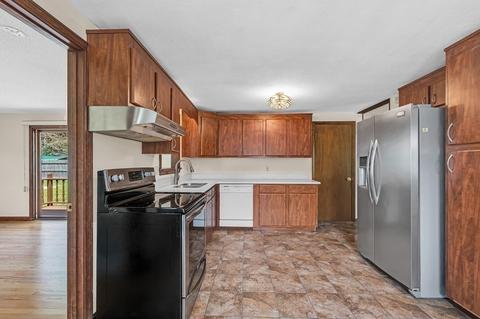 171 Tamarack Dr, Springfield, MA 01129 photo 14