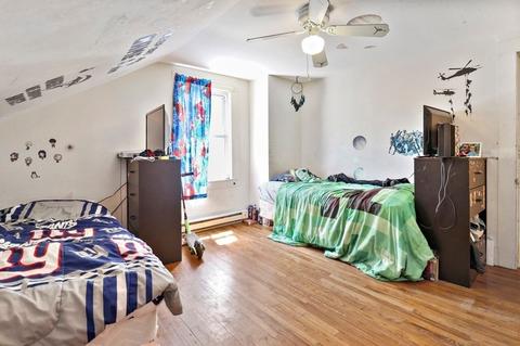 218 School St, Chicopee, MA 01013 photo 10