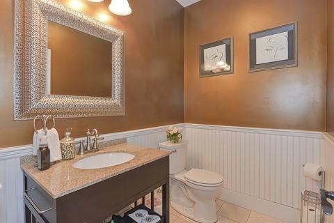 118 Sachem, Needham, MA 02494 photo 15