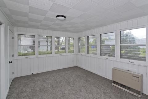 620 Roosevelt Ave, Springfield, MA 01118 photo 31