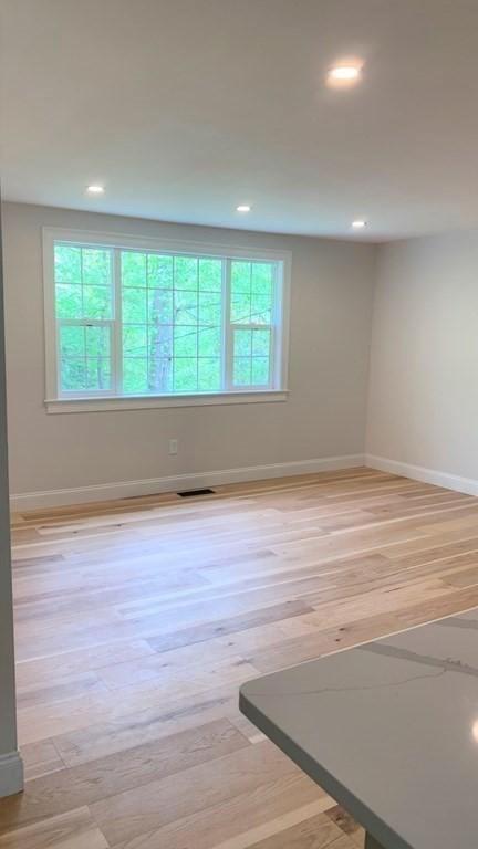 122 Middlesex St, Millis, MA 02054 photo 9