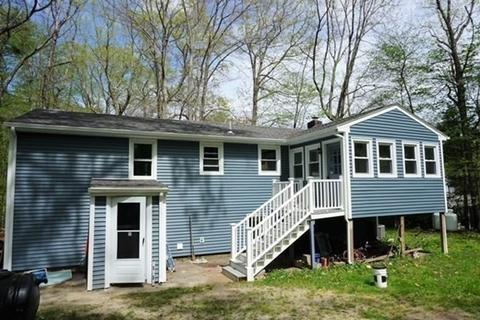 122 Middlesex St, Millis, MA 02054 photo 4