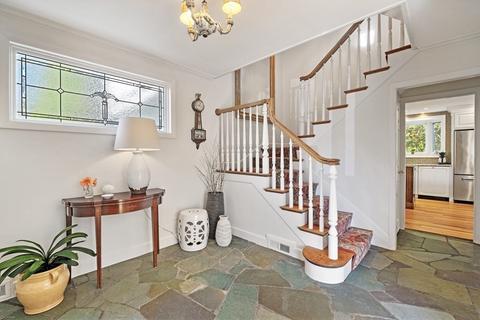 1 Wallingford Rd, Marblehead, MA 01945 photo 21