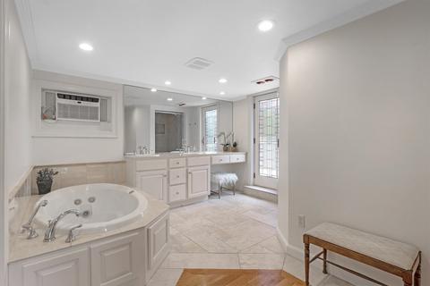 1 Wallingford Rd, Marblehead, MA 01945 photo 23