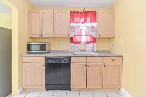 85 Lower East St, Dedham, MA 02026 photo 18