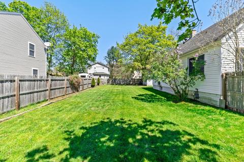 223 Almira Rd, Springfield, MA 01119 photo 25