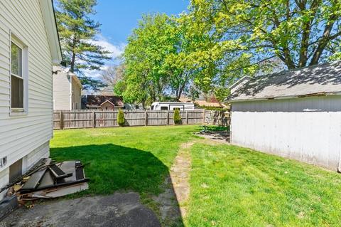 223 Almira Rd, Springfield, MA 01119 photo 20