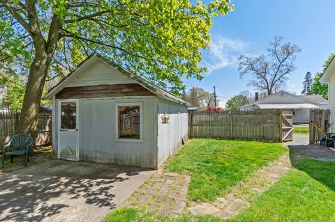 223 Almira Rd, Springfield, MA 01119 photo 22