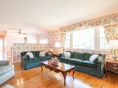58 Timberneck Dr, Reading, MA 01867 photo 6