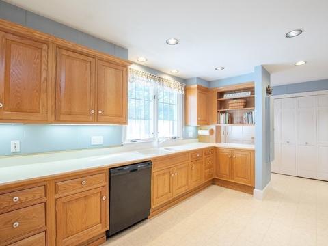 58 Timberneck Dr, Reading, MA 01867 photo 10
