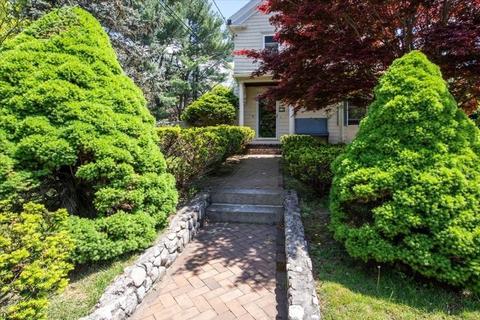88 Ames St, Dedham, MA 02026 photo 8