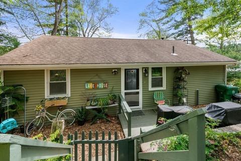 27 Horseshoe Cir, Ware, MA 01082 photo 4