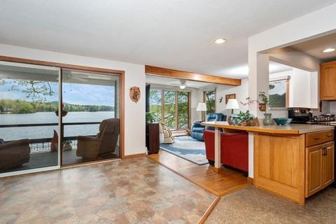 27 Horseshoe Cir, Ware, MA 01082 photo 11