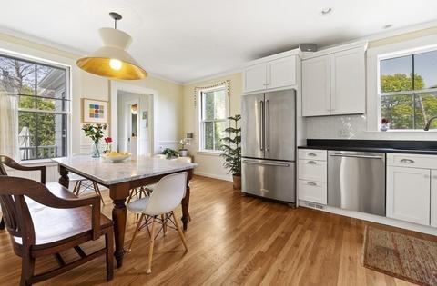 8 Hillside Ave, Marblehead, MA 01945 photo 10