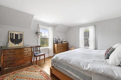 8 Hillside Ave, Marblehead, MA 01945 photo 14