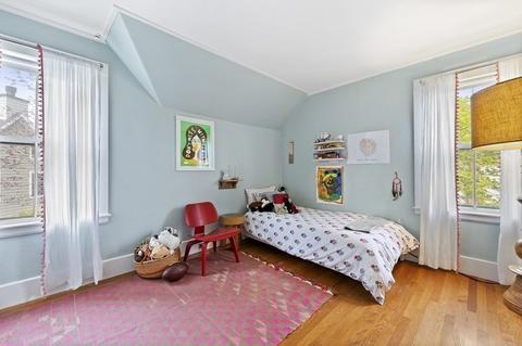 8 Hillside Ave, Marblehead, MA 01945 photo 16