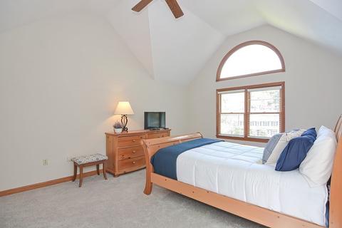 4 Bubbling Brook Rd, Franklin, MA 02038 photo 27
