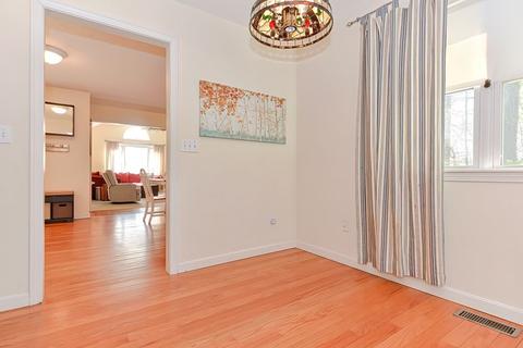 34 Mendon St, Upton, MA 01568 photo 10