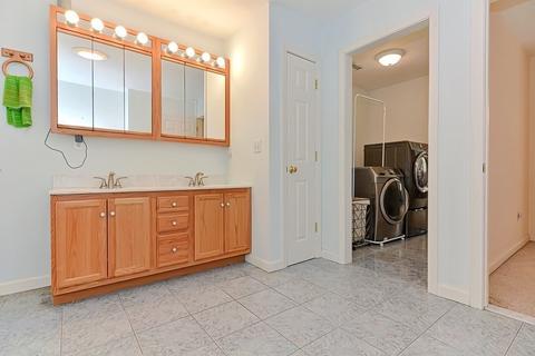 34 Mendon St, Upton, MA 01568 photo 33