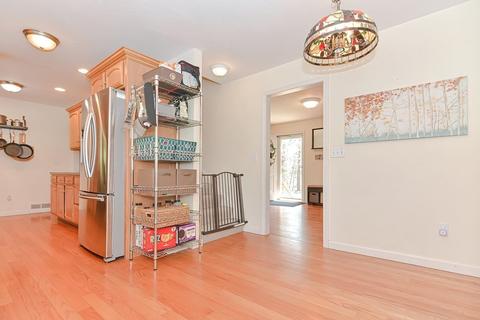 34 Mendon St, Upton, MA 01568 photo 11