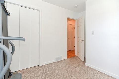 34 Mendon St, Upton, MA 01568 photo 23