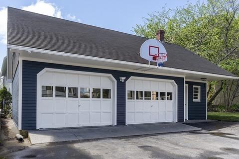 9 Wakefield St, Webster, MA 01570 photo 4