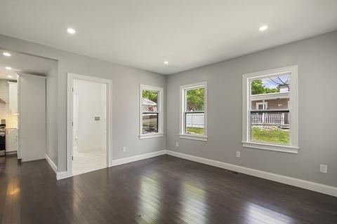 9 Wakefield St, Webster, MA 01570 photo 10