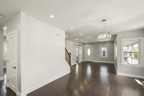 9 Wakefield St, Webster, MA 01570 photo 6
