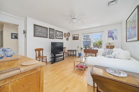 25 Maple St #C, Canton, MA 02021 photo 3