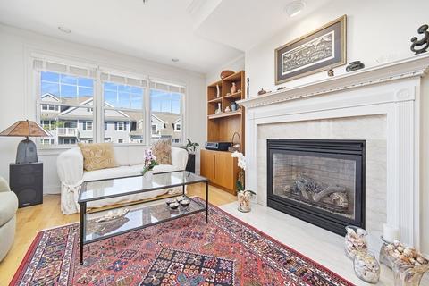 25 Maple St #C, Canton, MA 02021 photo 13