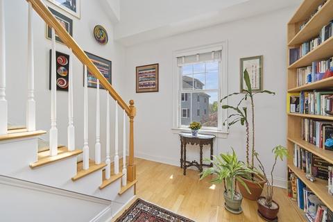 25 Maple St #C, Canton, MA 02021 photo 4