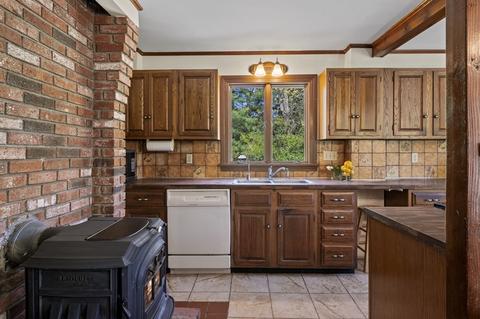 67 Langsford St, Gloucester, MA 01930 photo 14